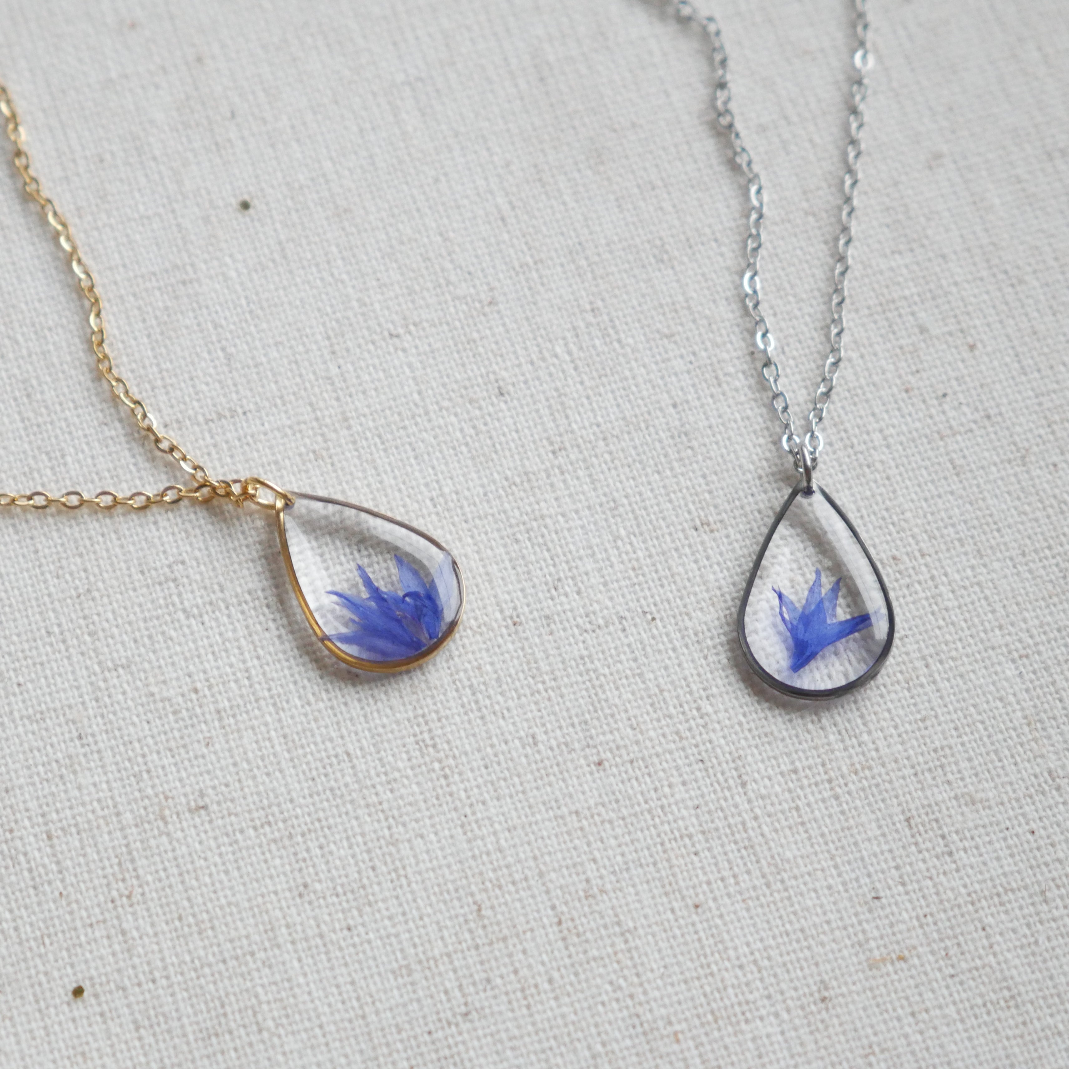 Collier Blu - goutte (moyen)