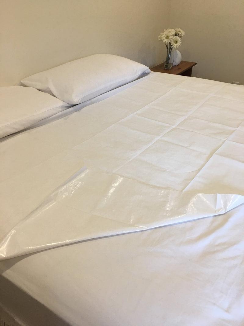 Disposable White Waterproof Sheet Stretcher – 42" x 84"