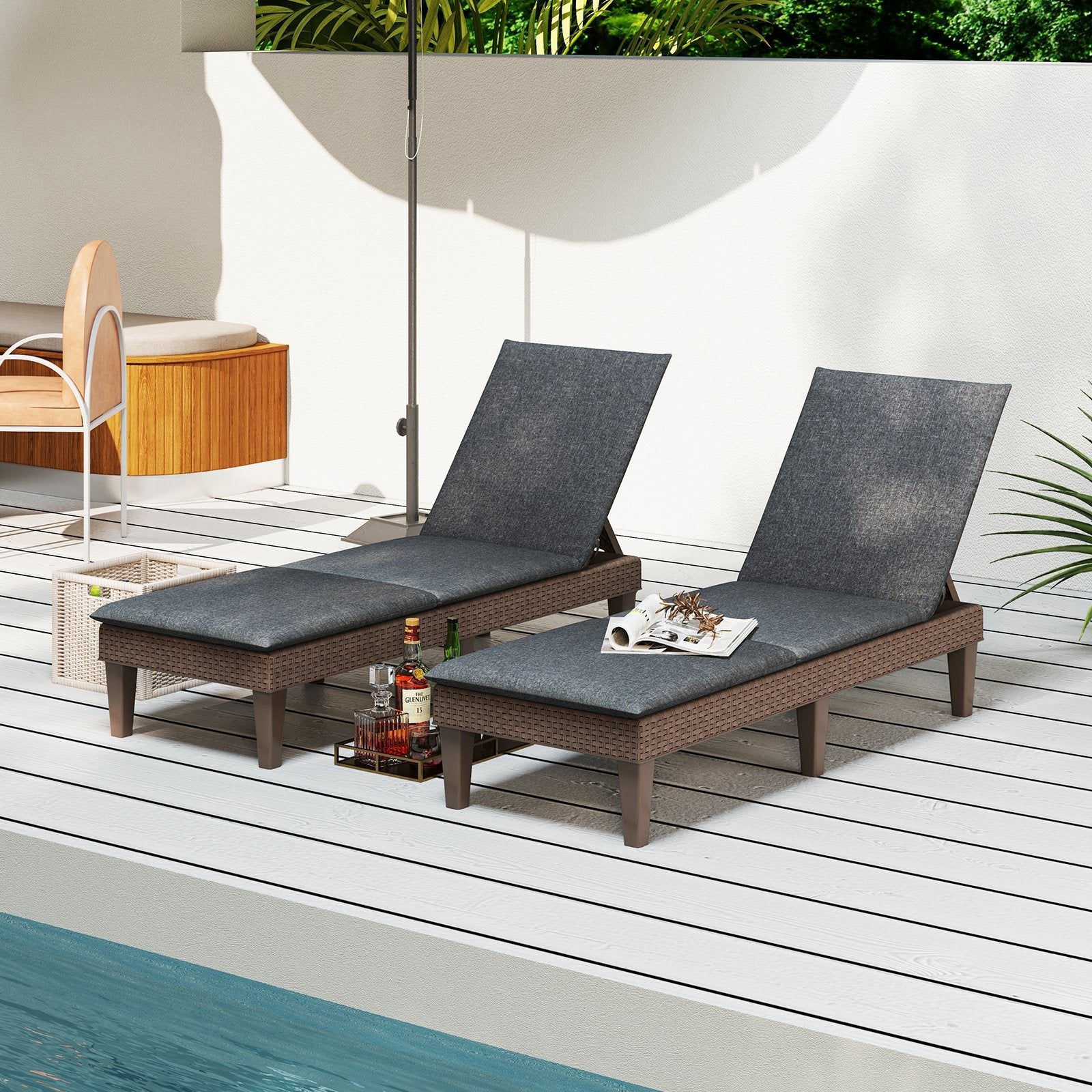 Patio Lounge Outdoor Recliner Chair with Cushion 3-Position Adjustable Backrest-Beige