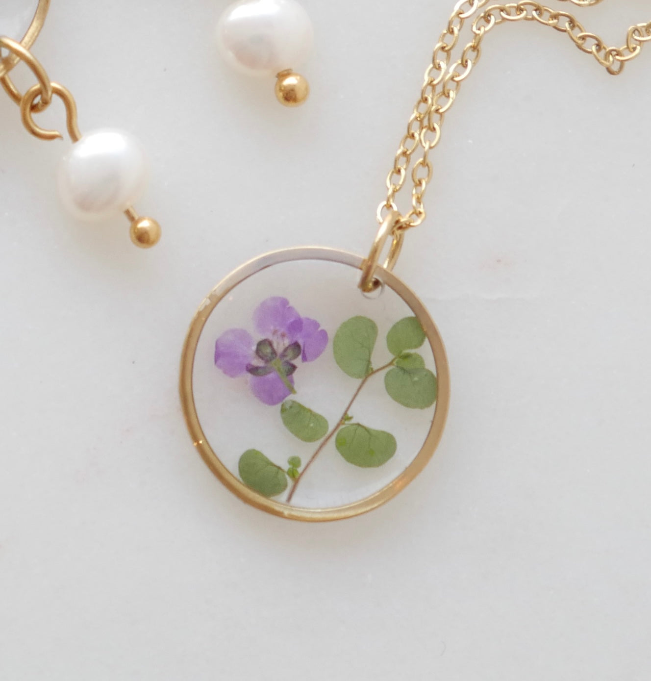 Collier Chloé - feuilles et Allysum - (20mm)