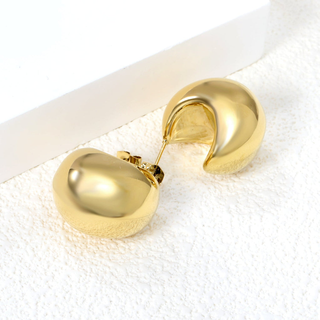 Arcadia Goldtone Studs