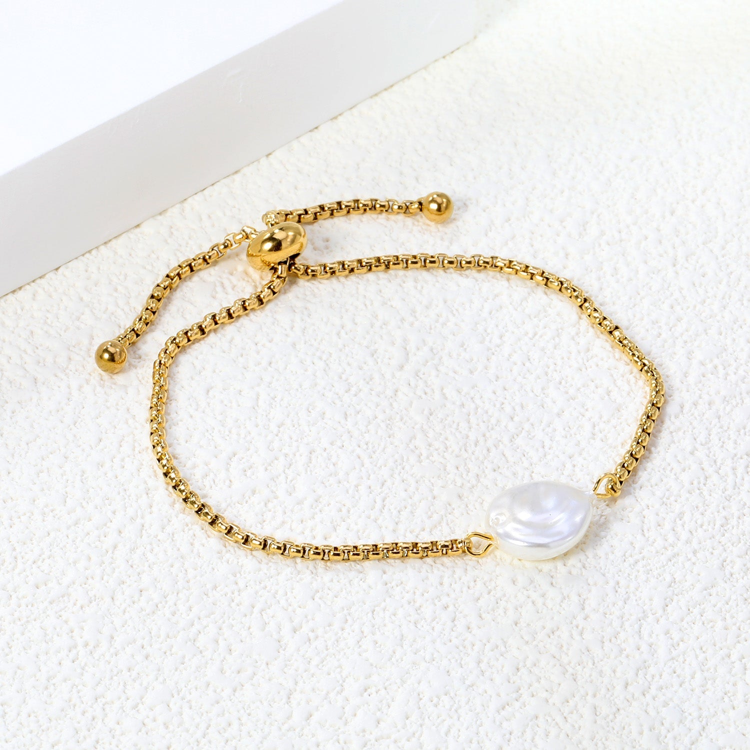 Pearl & Gold Harmony Bracelet