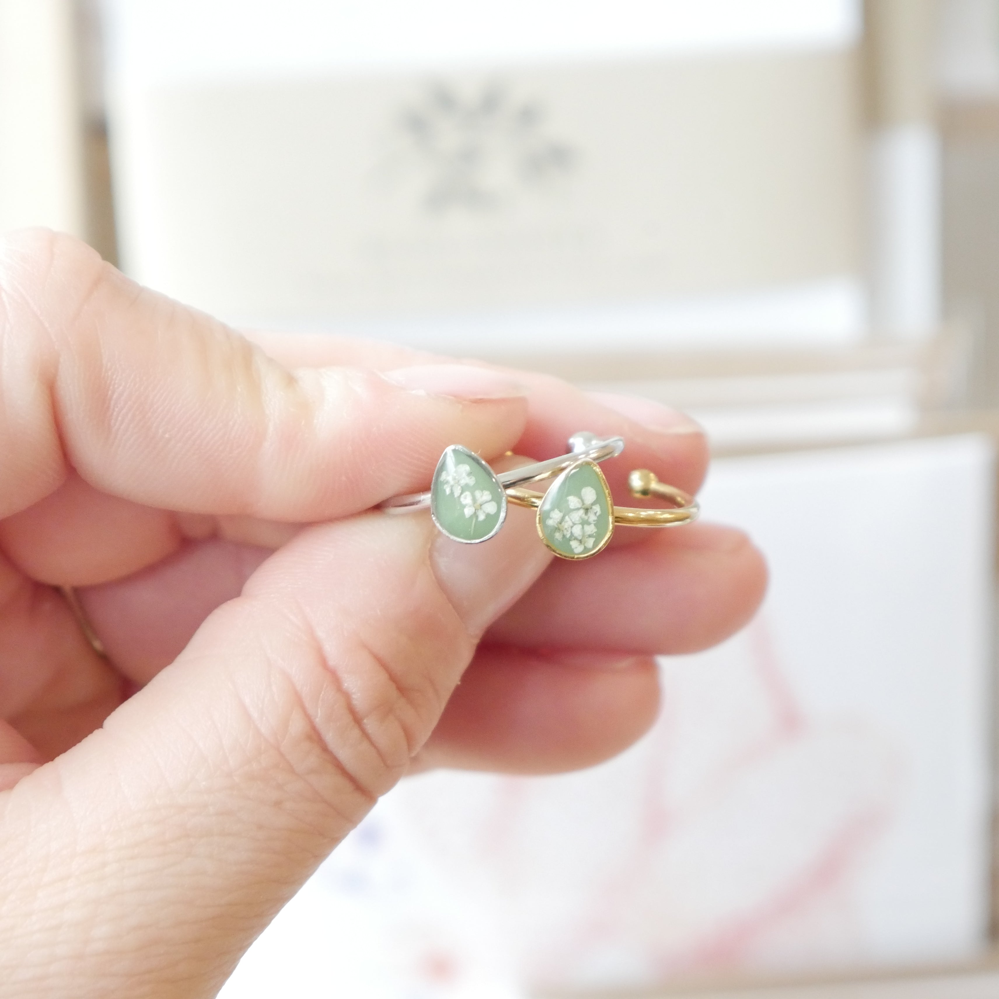 Bague automne -  mini goutte (ajustable)