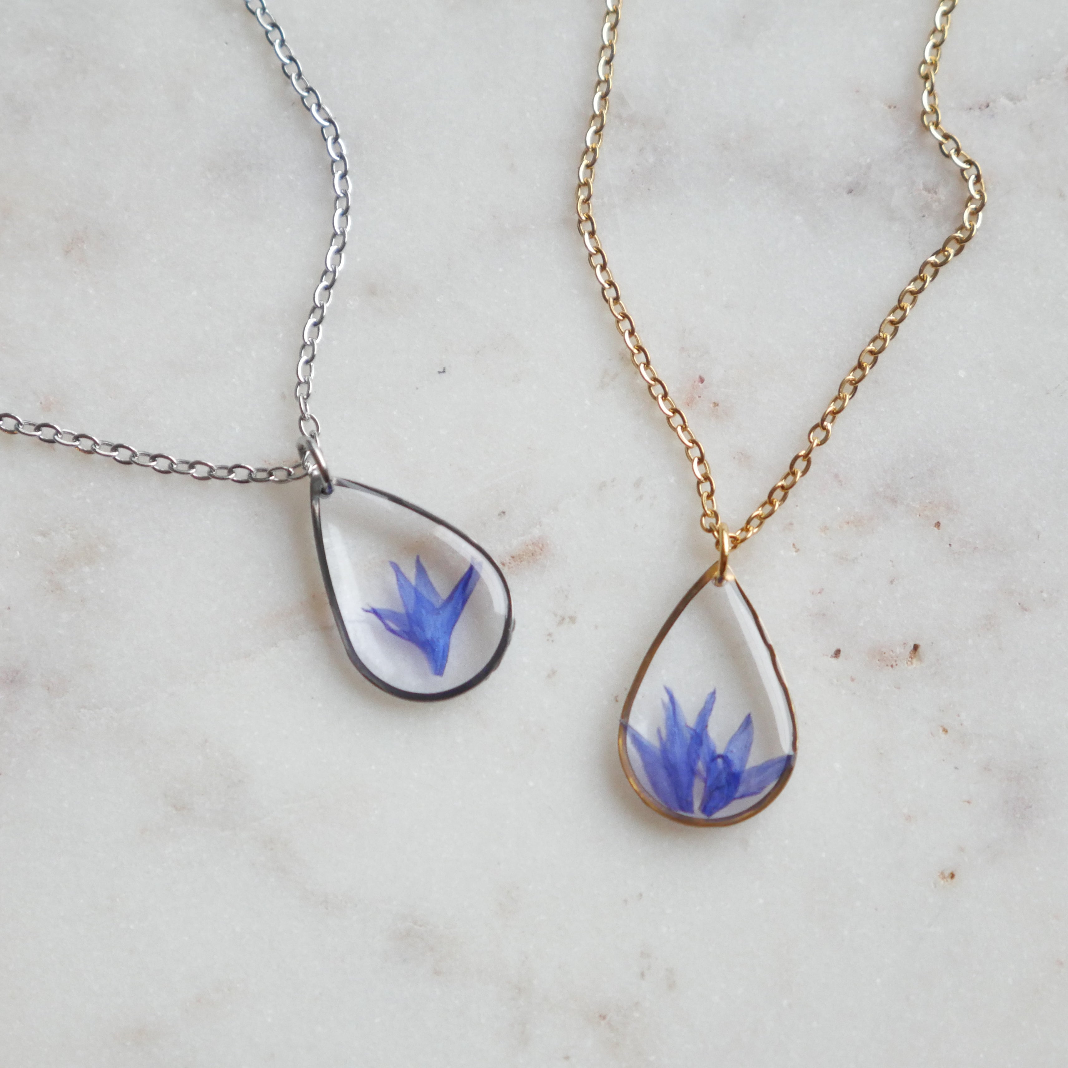 Collier Blu - goutte (moyen)