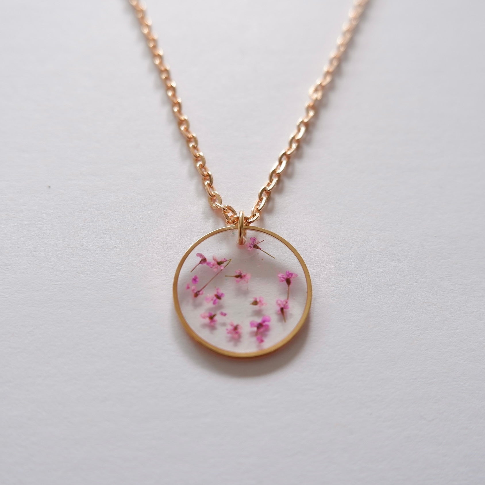Collier Estelle rose - rond (moyen)