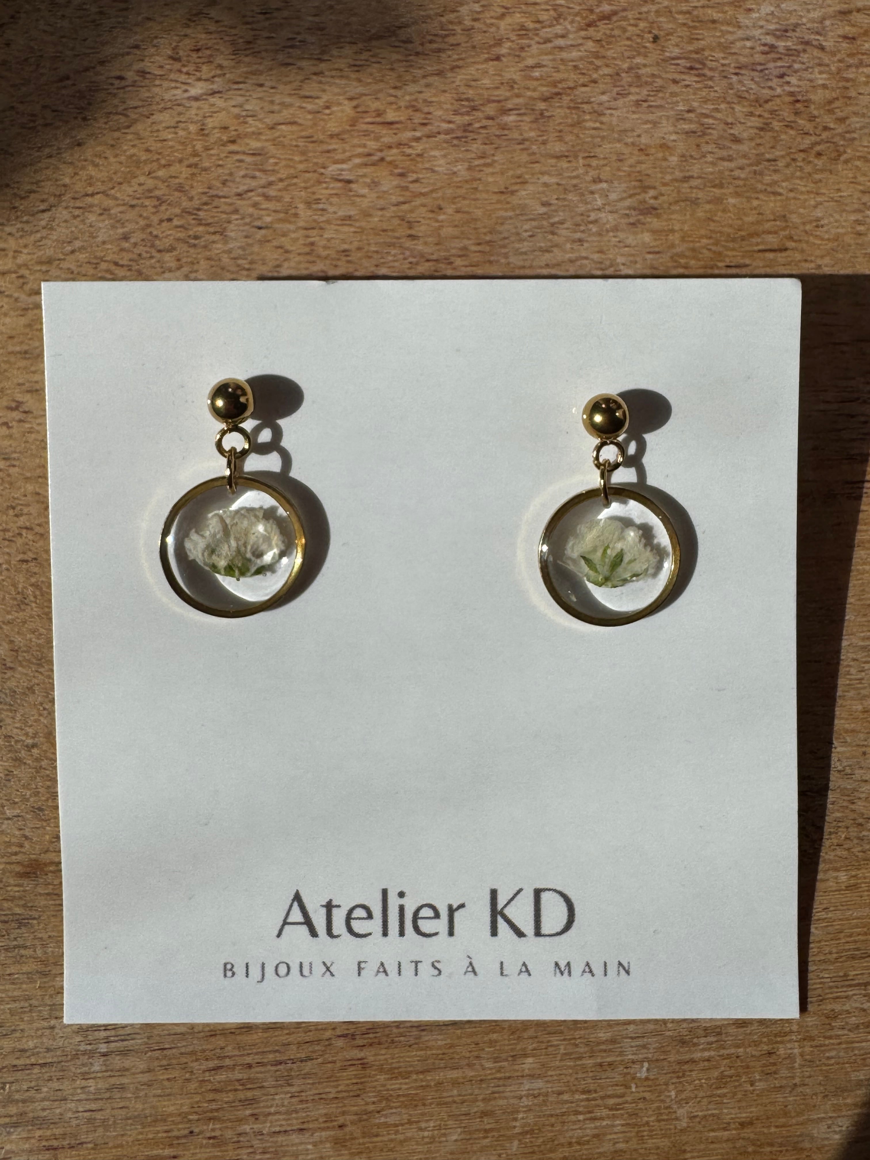 Boucles d'oreilles Gigi blanc - rond (petit 12mm)