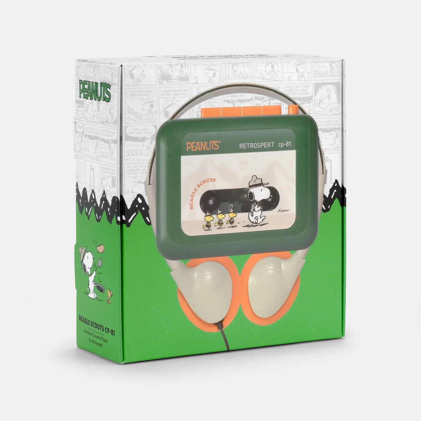PEANUTS BEAGLE SCOUTS RETROSPEKT CP-81 PORTABLE CASSETTE PLAYER