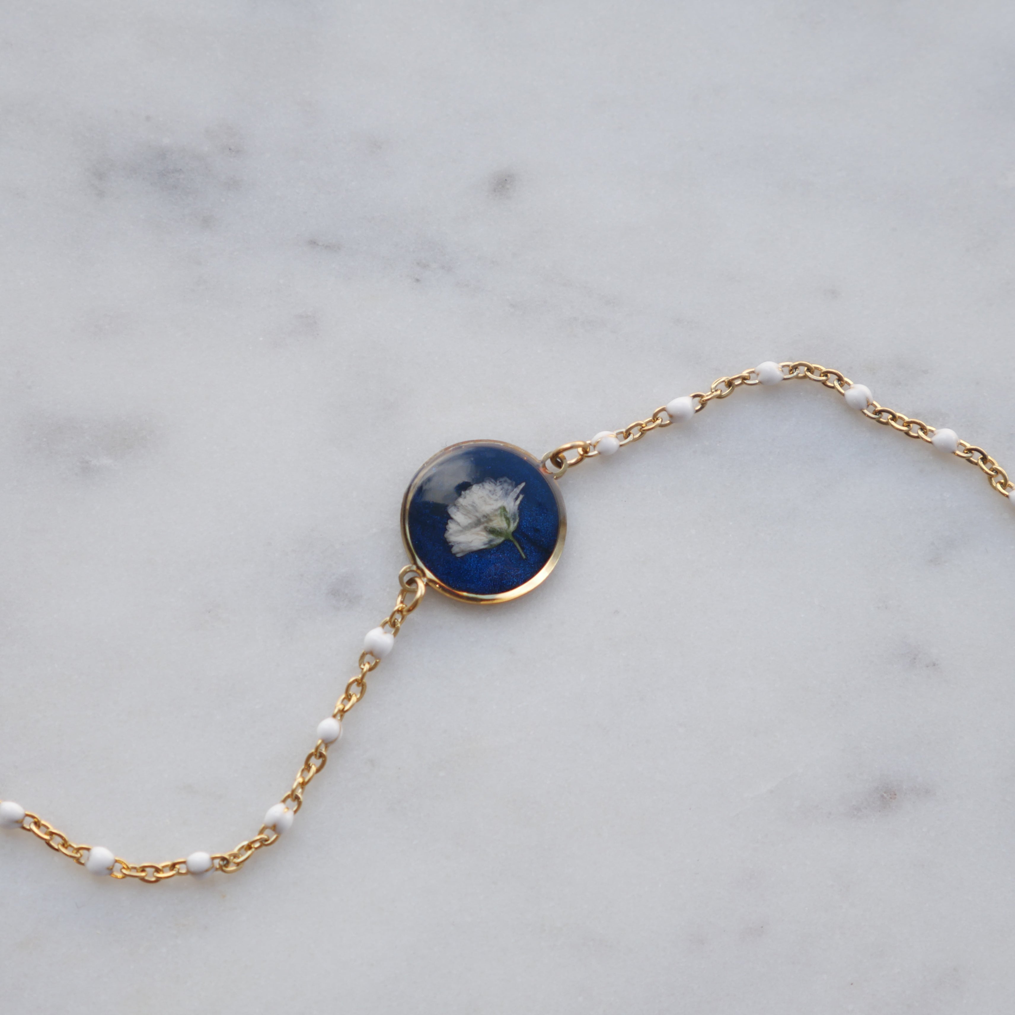 Bracelet Céleste - gypsophile - rond et chaine blanche