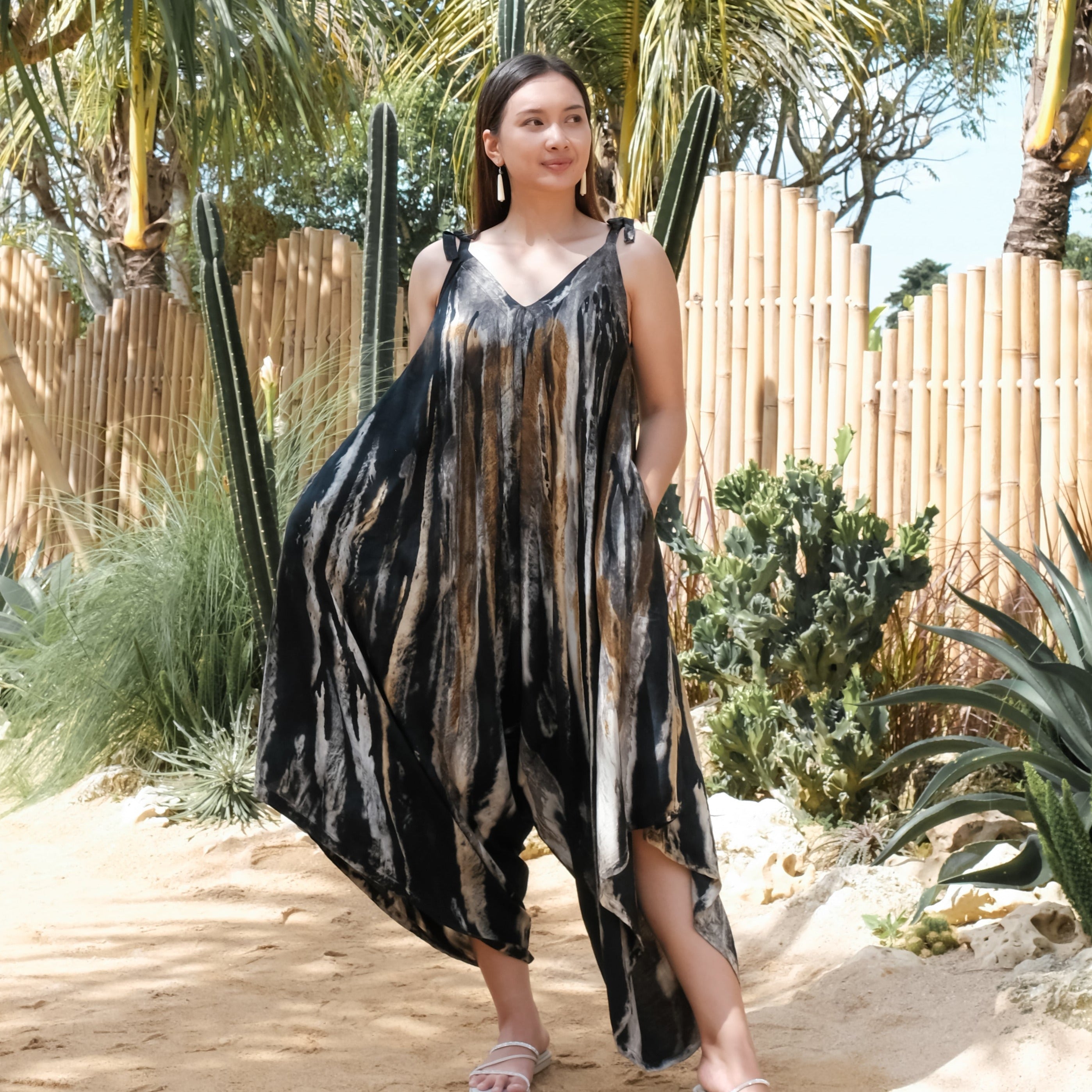 Abstract Tie Dye Design Romper - Grey & Gold Mix