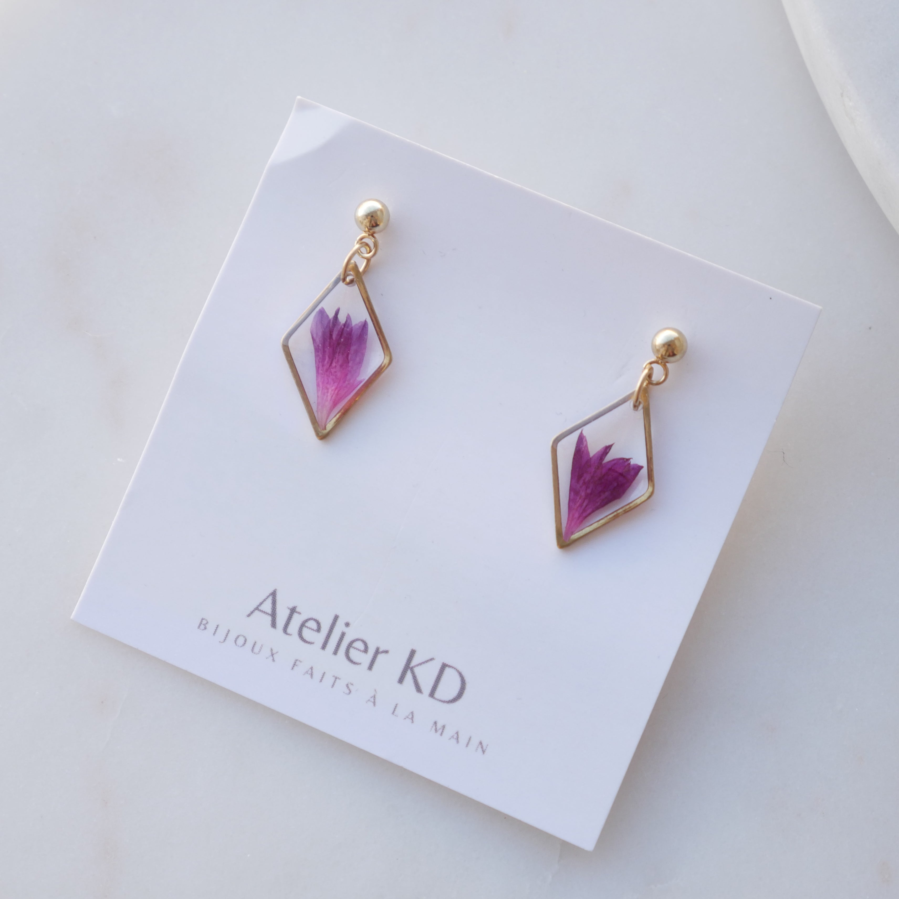 Boucles d'oreilles Lucy - fuschia  (petit 12mm)