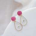 Boucles d'oreilles duo gigi blanc et Framboise - goutte