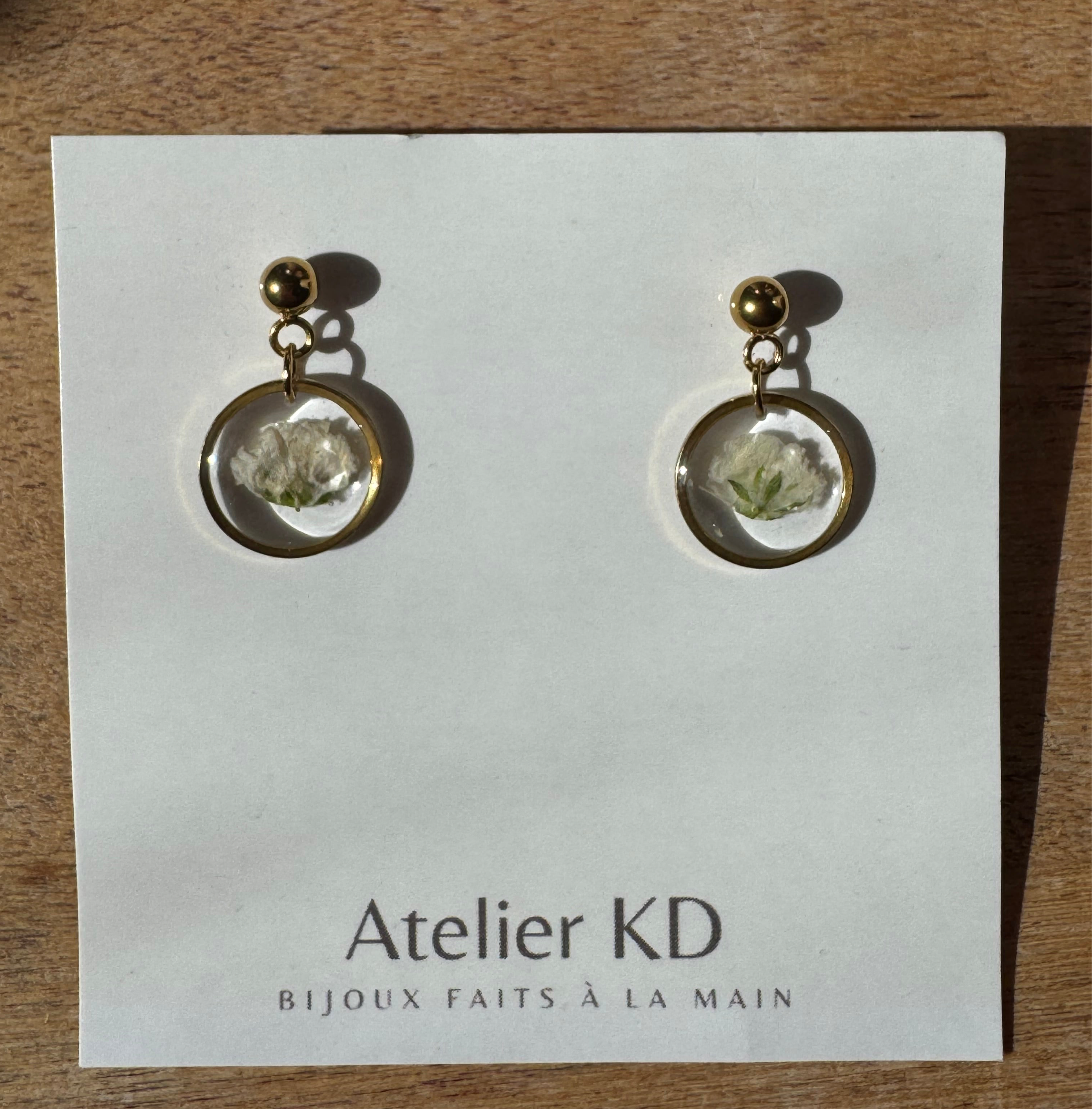 Boucles d'oreilles Gigi blanc - rond (petit 12mm)