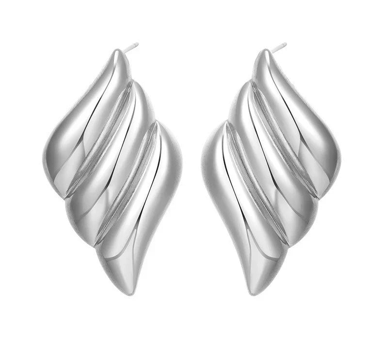 Winged Geometry Studs