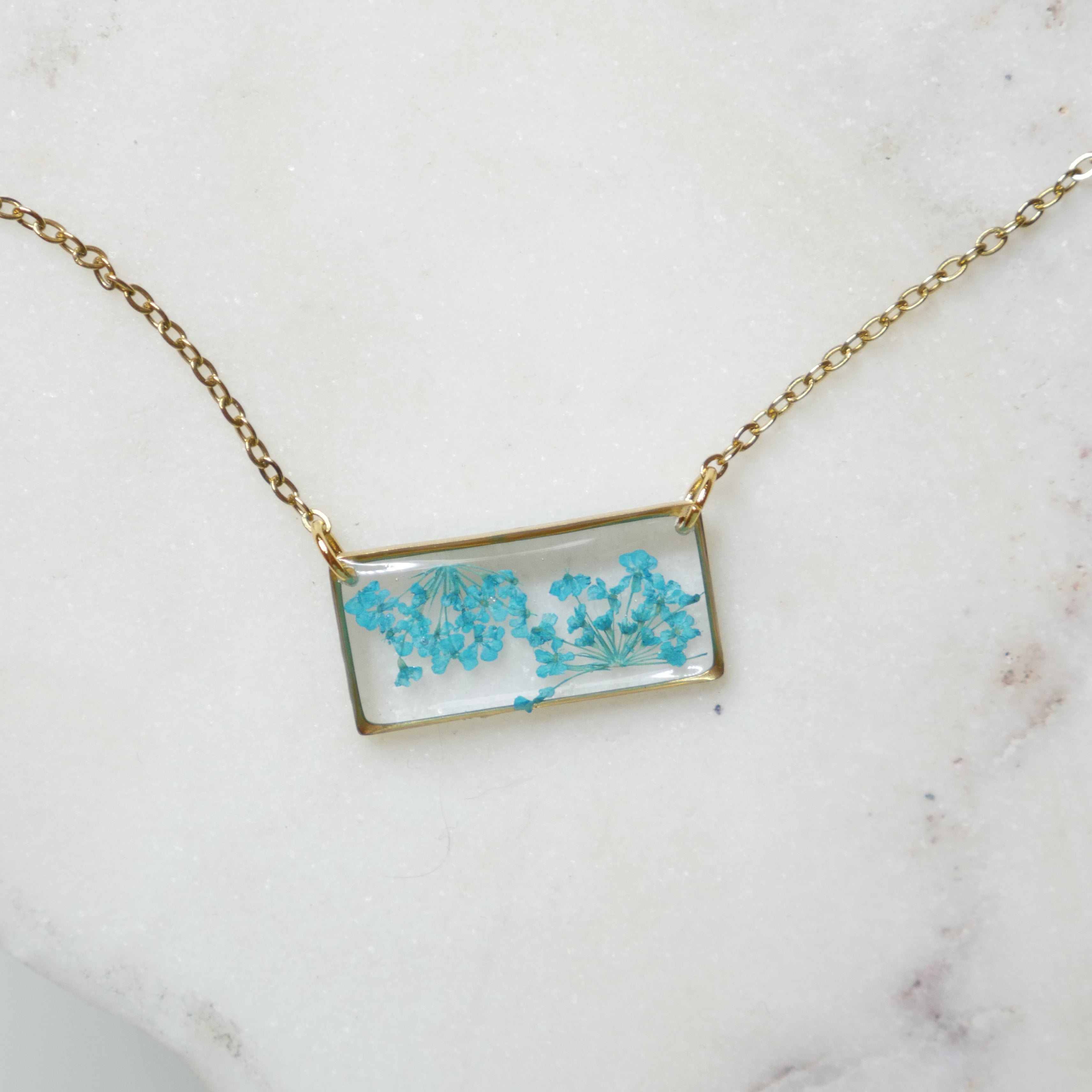 Collier Estelle bleu - rectangle( moyen)