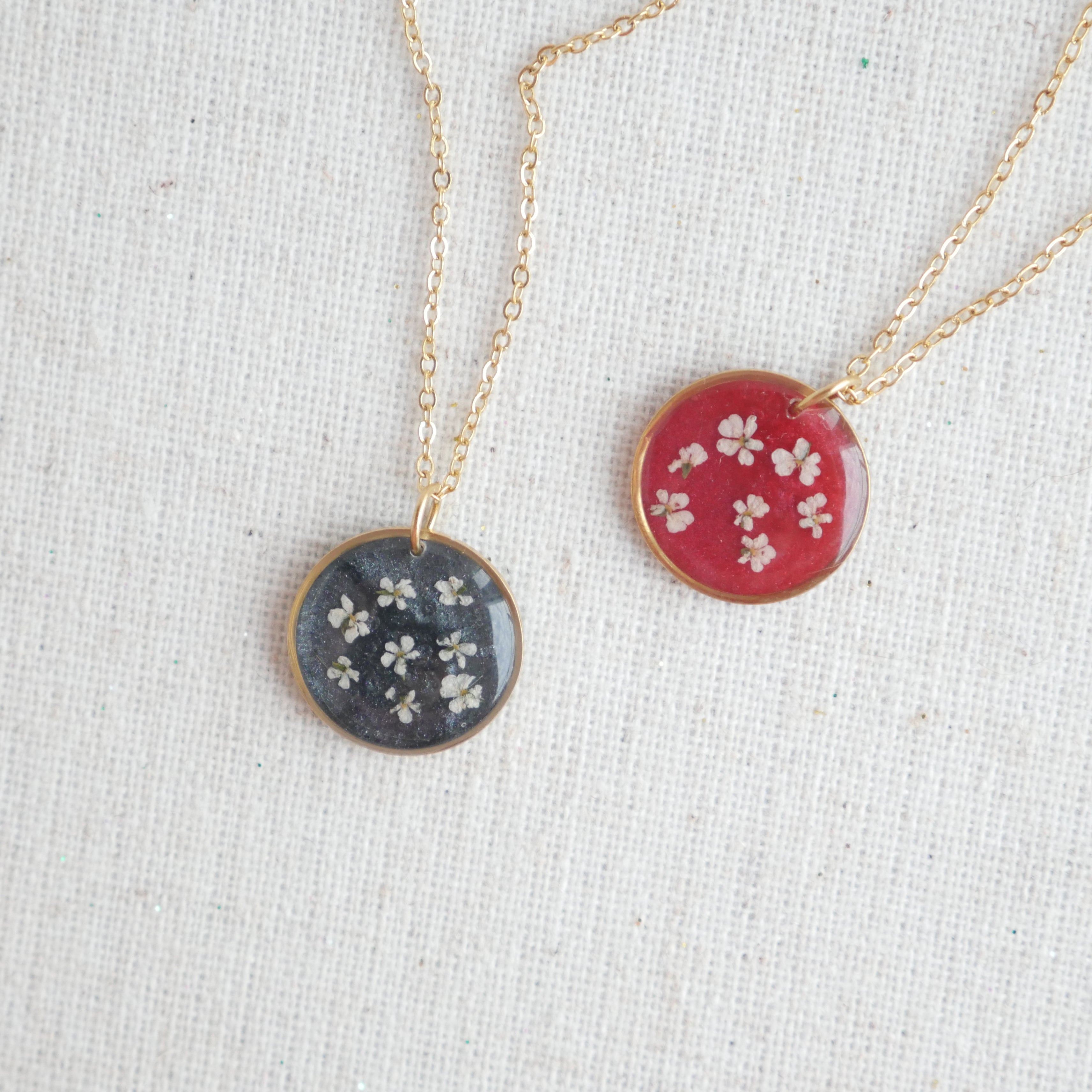 Collier céleste - fleurs de carottes - rond 16mm