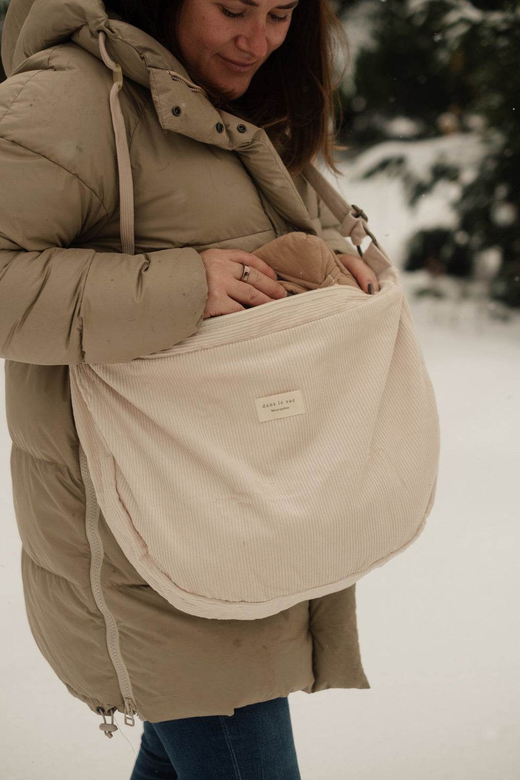 Sac croissant en corduroy | Bandoulière ajustable