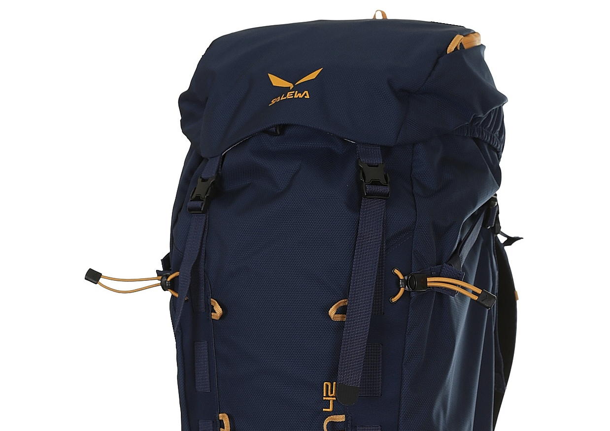 Salewa Peuterey 42L Ultralight Alpine Hiking Pack Adjustable Torso
