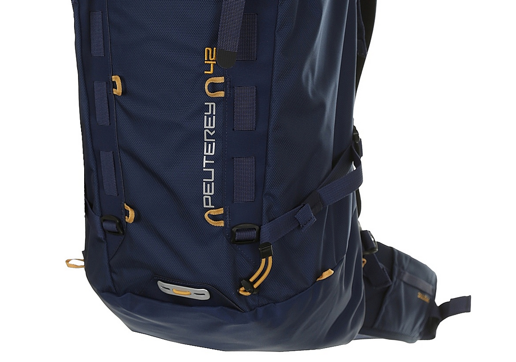 Salewa Peuterey 42L Ultralight Alpine Hiking Pack Adjustable Torso