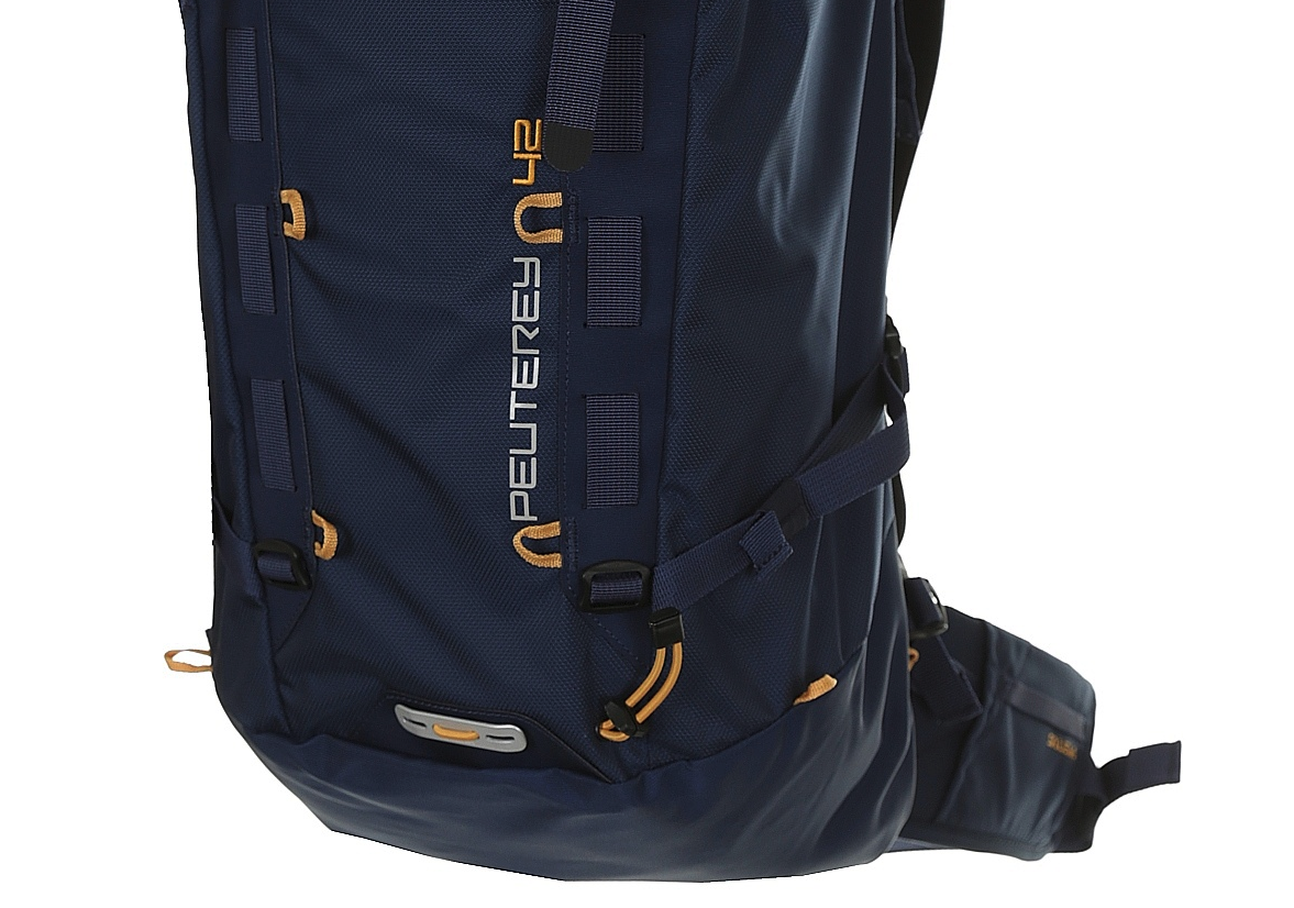 Salewa Peuterey 42L Ultralight Alpine Hiking Pack Adjustable Torso
