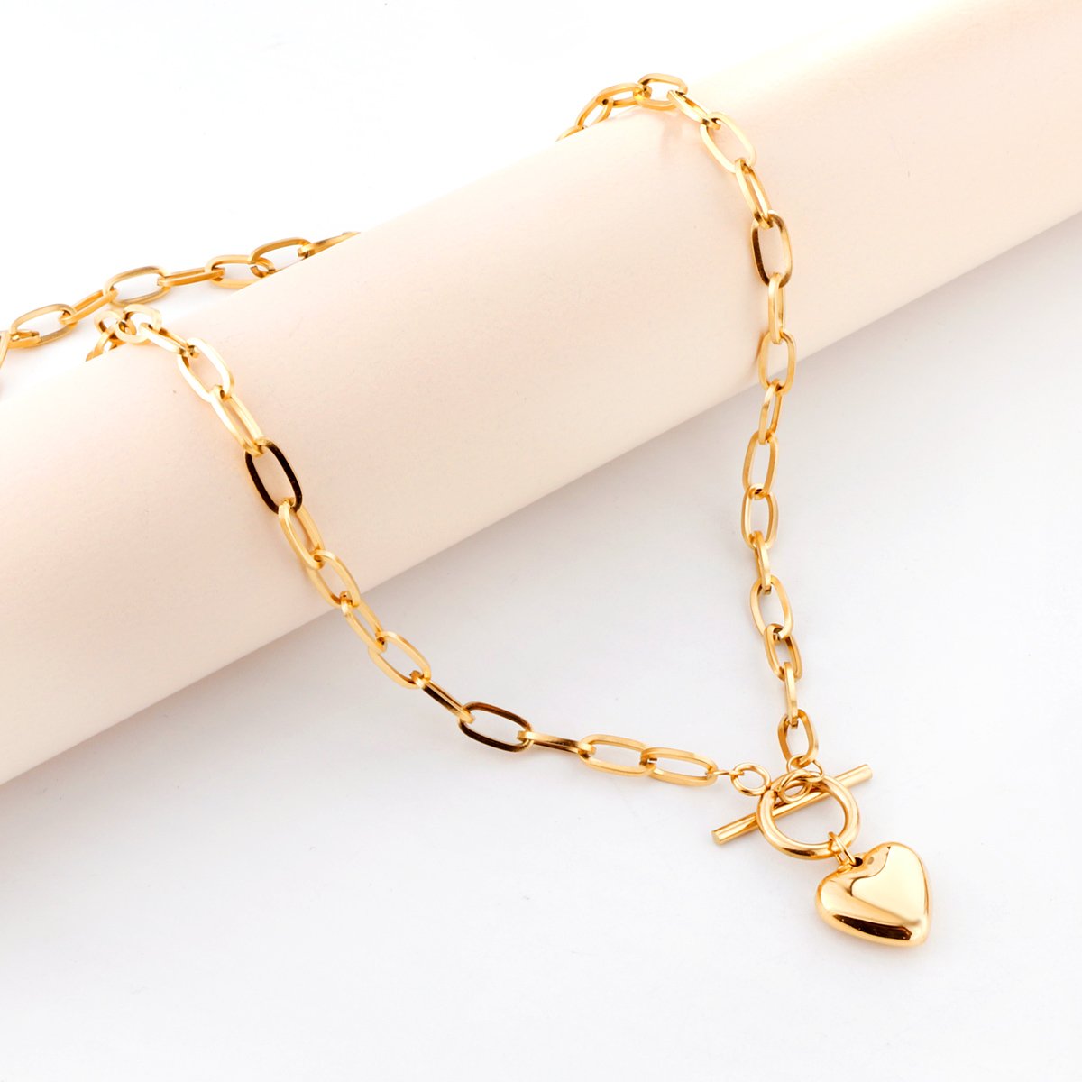Delicate Heart Chain Choker