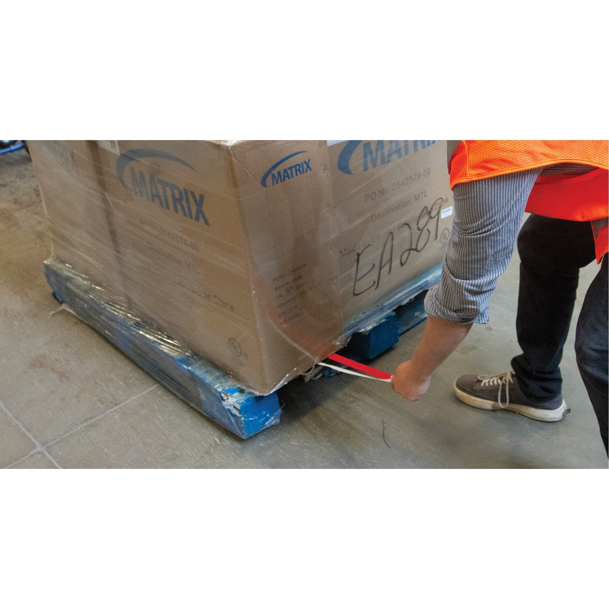 Strapping Pallet Threader Wand