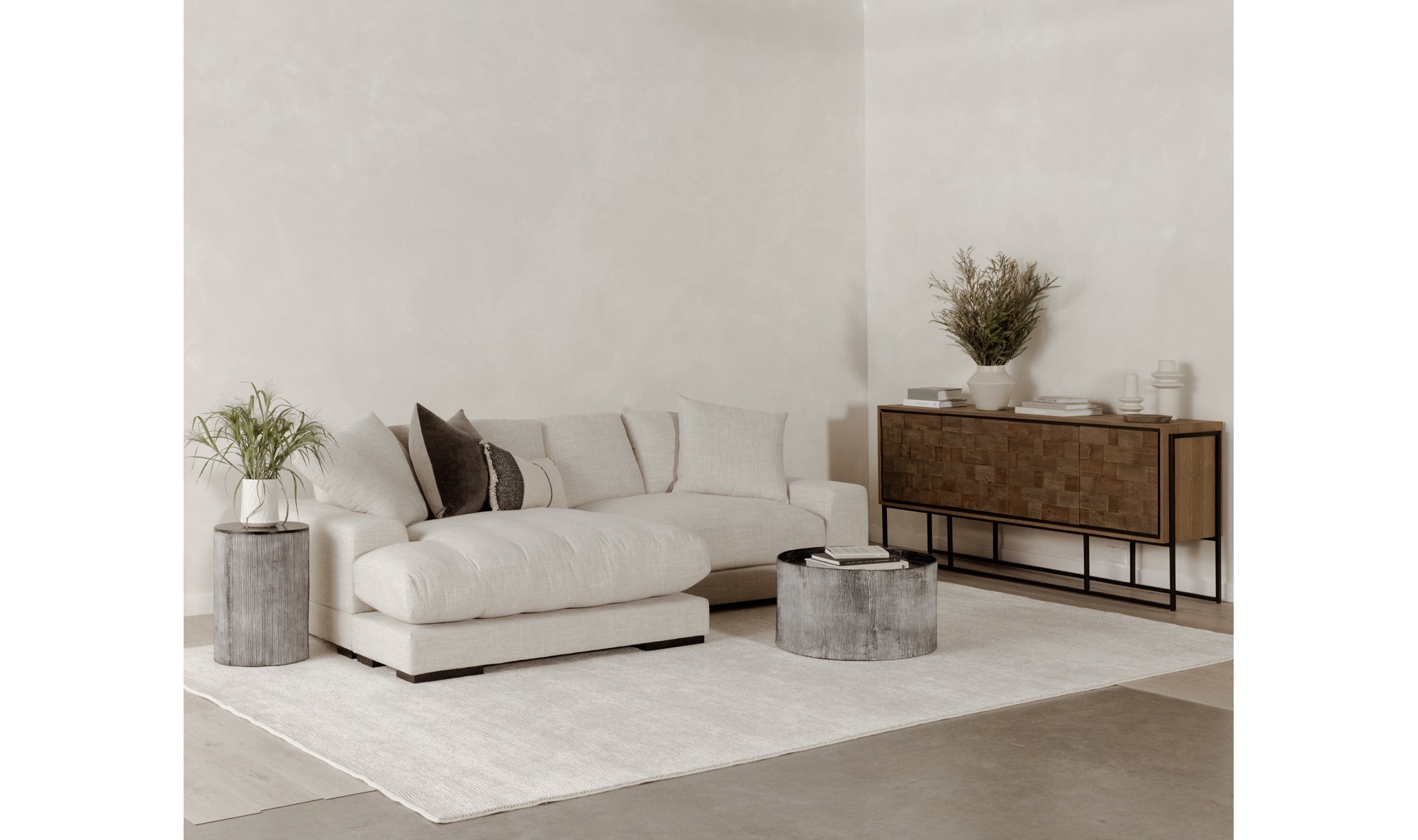 Preston Reversible-Chaise Sectional